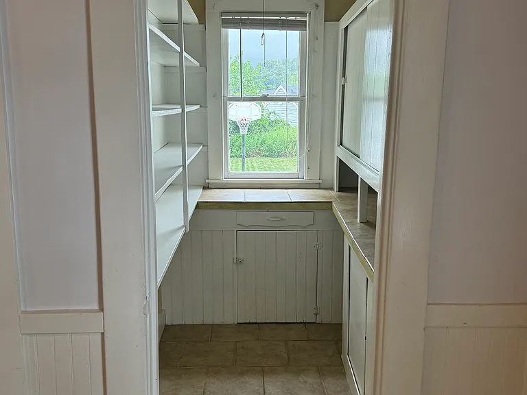 Walk-in pantry