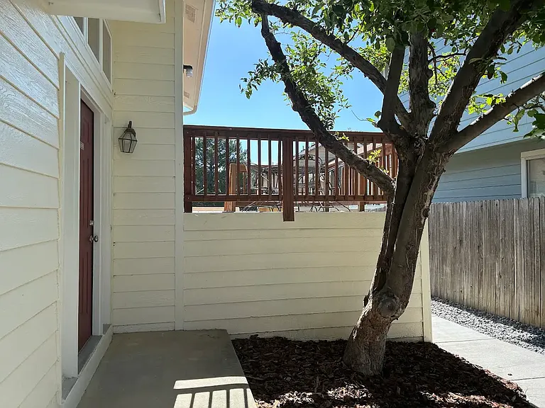 3824 Angelovic Ct — Photo 3