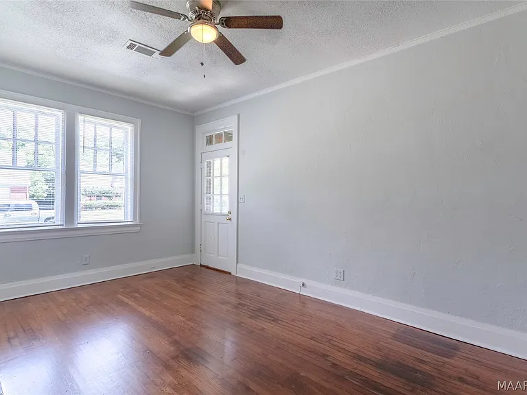 3154 Lexington Rd #B — Photo 7