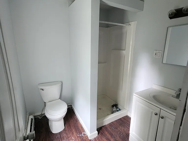 128 Center St #3 — Photo 6