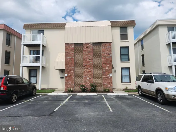 306 13th St #A4-8b, Ocean City, MD 21842