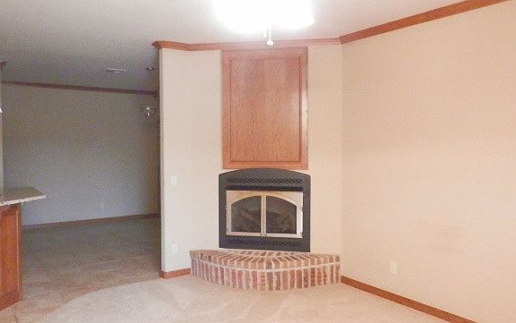 4th image of 1032 Morning Glory Ln