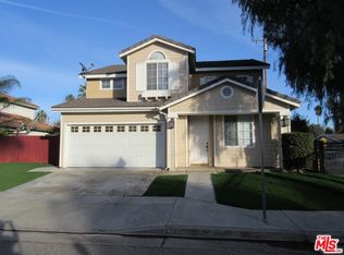 8200 Quakertown Ave, Winnetka, CA 91306