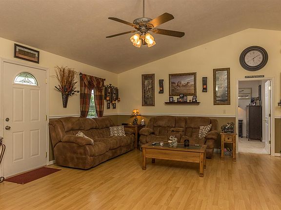 5th image of 5607 Remmington Dr