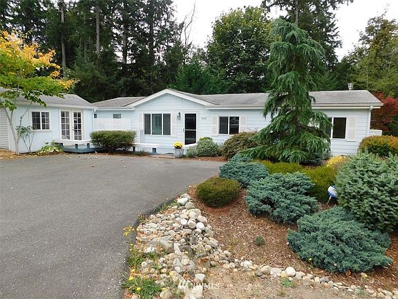 2nd image of 6530 Crest Dr SE