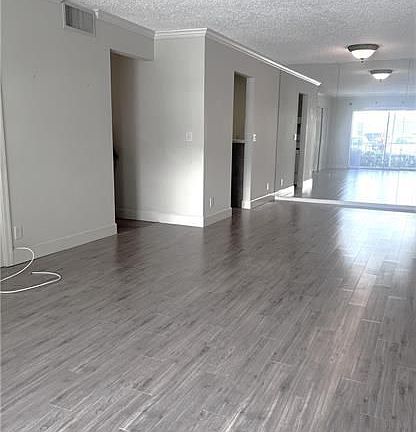 5th image of 6369 Bay Club Dr APT 1