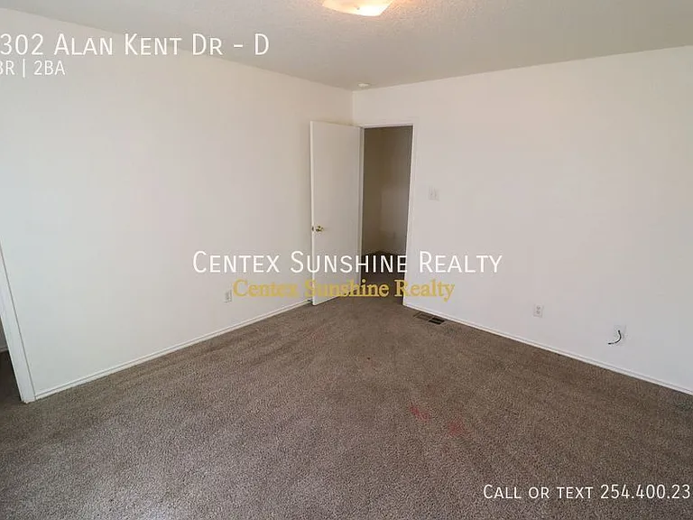 4302 Alan Kent Dr #D — Photo 16