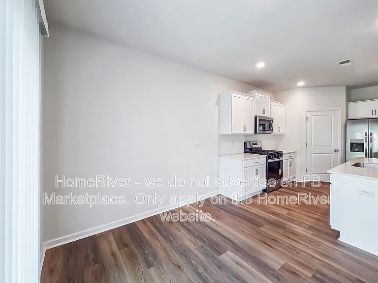3916 Ashton Dr NW — Photo 6