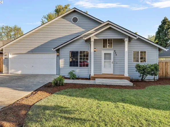 977 S Palmetto St, Cornelius, OR 97113