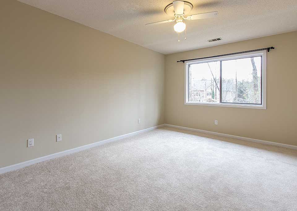 1st image of 440 Millbank Pl