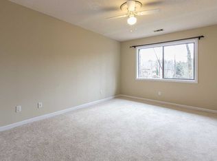 440 Millbank Pl, Roswell, GA 30076