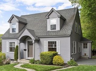 16 Hill St, Clinton, MA 01510