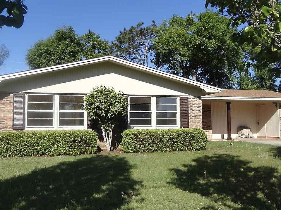 1st image of 7705 Le Jeune Dr
