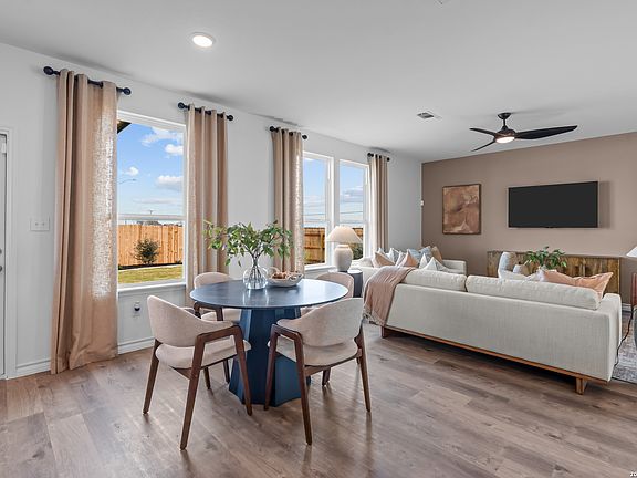 5th image of 443 White Heron Way