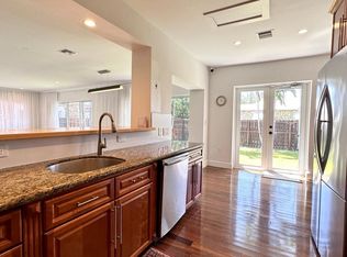 8727 Carlyle Ave, Surfside, FL 33154