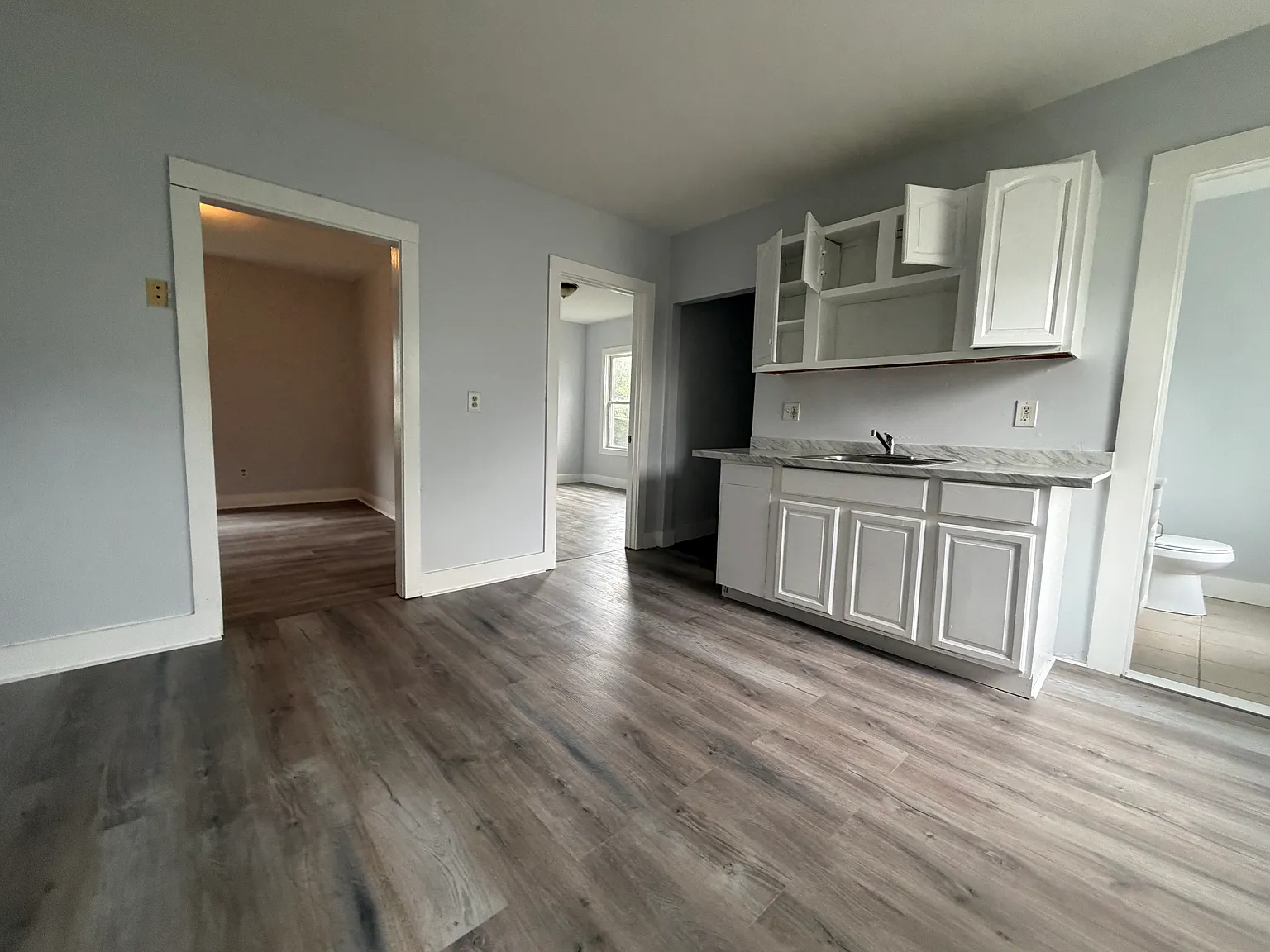 2 bed, 1.5 bath, 1000 sqft, $1,345 — Photo 3