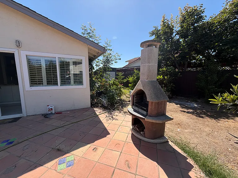 4937 Avenida De Angelina — Photo 34