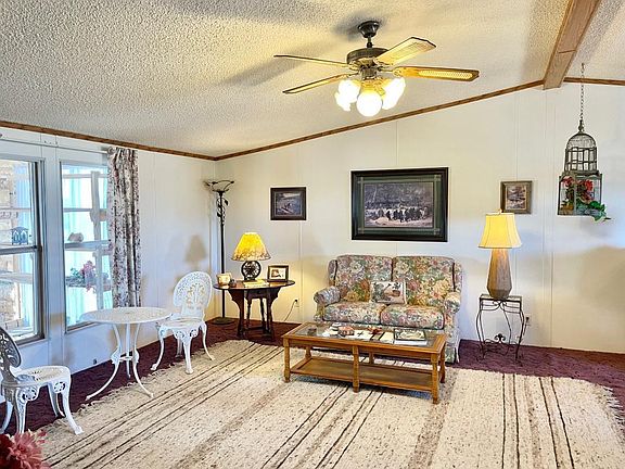 5th image of 8 Bison Cir