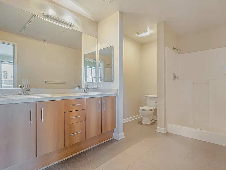 The Stuart at Sierra Madre Villa — Photo 17
