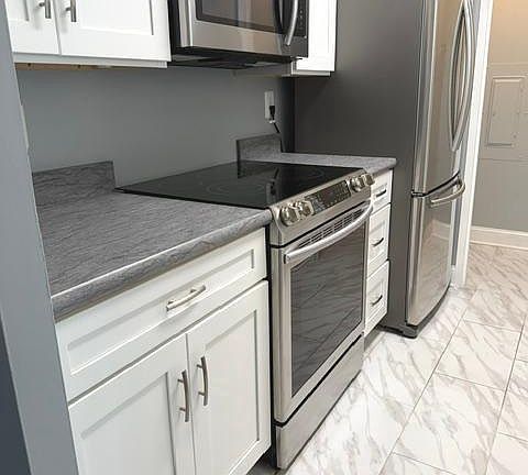4th image of 666 W Germantown Pike APT 1119