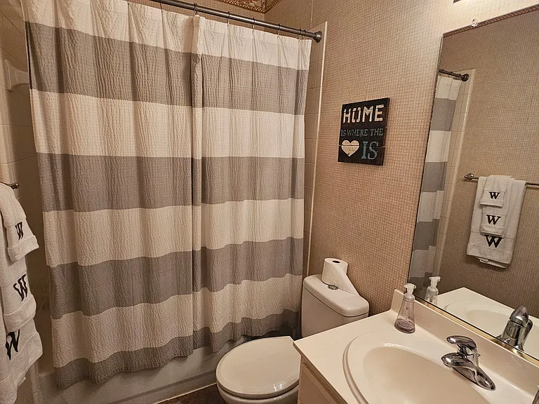 Full Bath 1