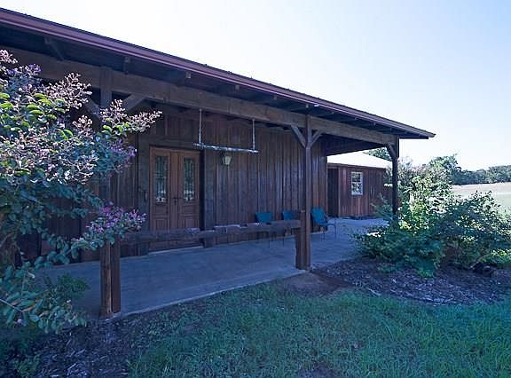 4th image of 5698 N Fm 1752
