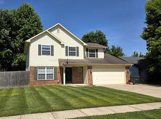 820 Trail Ridge Ct, Mooresville, IN 46158