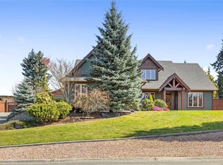 1520 Stone Lake Dr, Nanaimo, BC