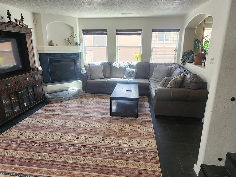 11631 Blue Ribbon Rd SE — Photo 3