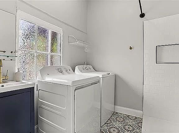 4th image of 1712-14 Painters St