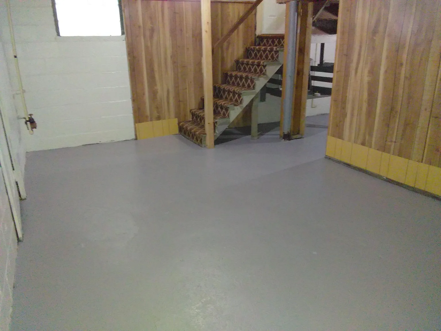 3 bed, 1100 sqft, $1,150 — Photo 3