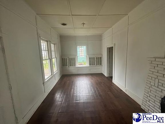 5th image of 115 Hemphill Ave