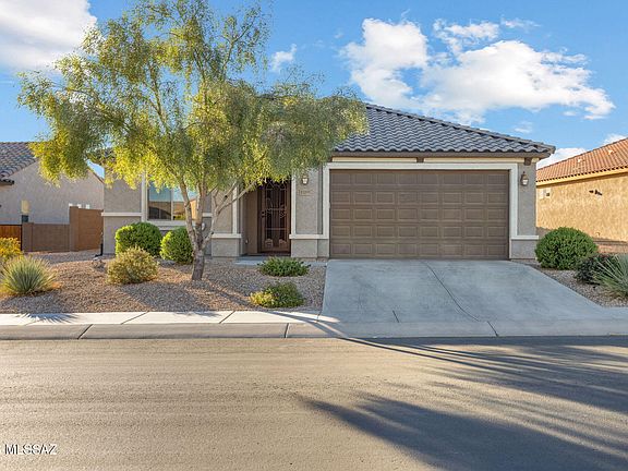 3rd image of 11899 N Raphael Way