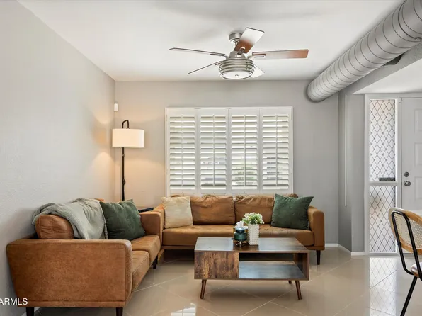 912 E MICHELLE Drive, Phoenix, AZ 85022