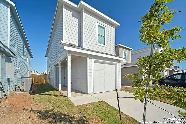 3 bed, 2.5 bath, 1189 sqft, $1,325 — Photo 2