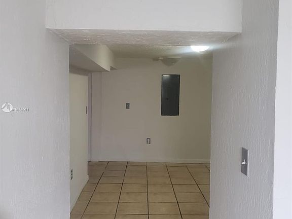 5th image of 1410 NW 5th Ct #1410