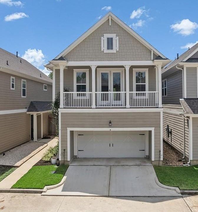1st image of 7 Thorpe Ln