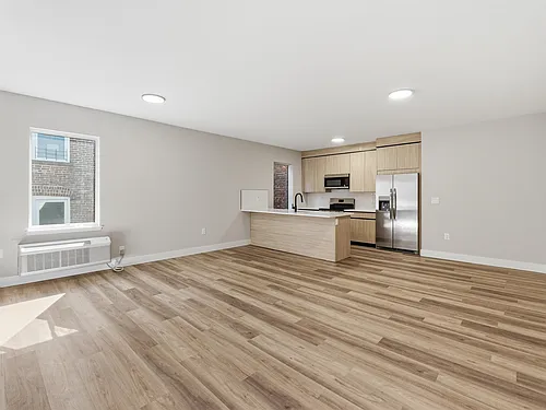 304 61st St Photo 1