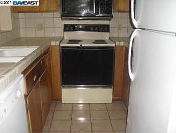 3rd image of 1491 Chateau Cmn