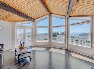 2224 S Camano Dr, Camano Island, WA 98282