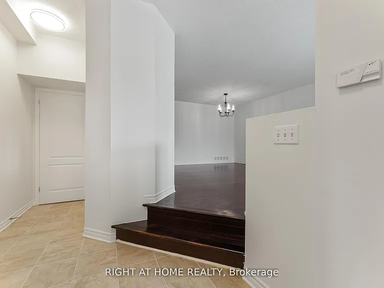 104B Craig Henry Dr — Photo 3