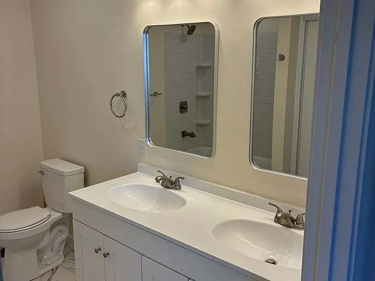 314 Thompson Ave — Photo 19
