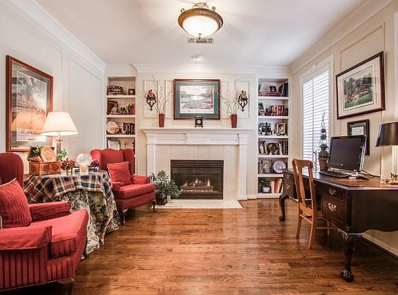 4th image of this home