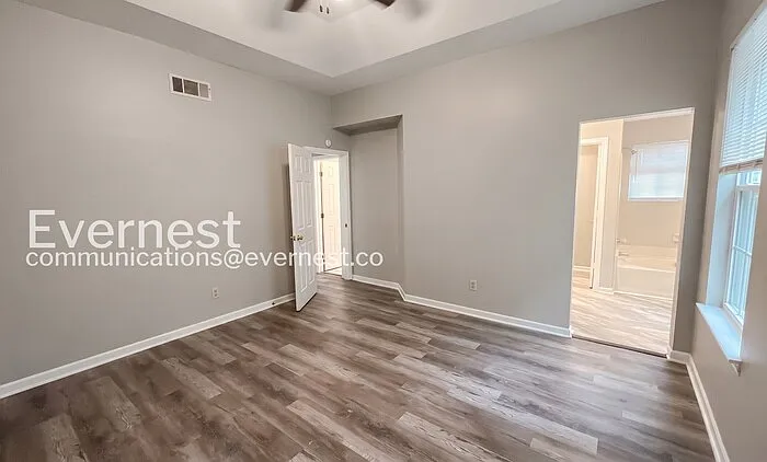 3828 Landgraf Cv — Photo 12
