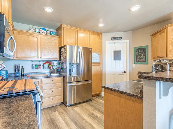 5th image of 2330 Shenandoah Dr