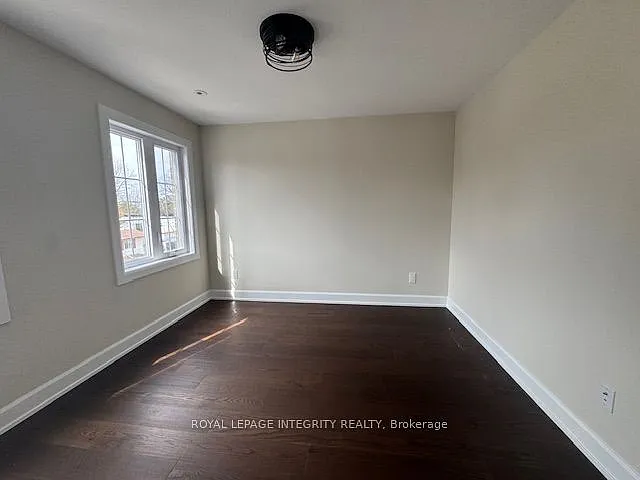 9 Gwynne Ave #A — Photo 16