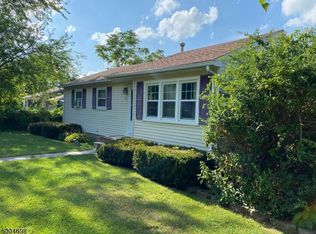 23 Nimbus Dr, Vernon, NJ 07462