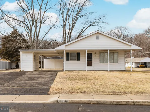 200 Waltham Rd, Fairless Hills, PA 19030