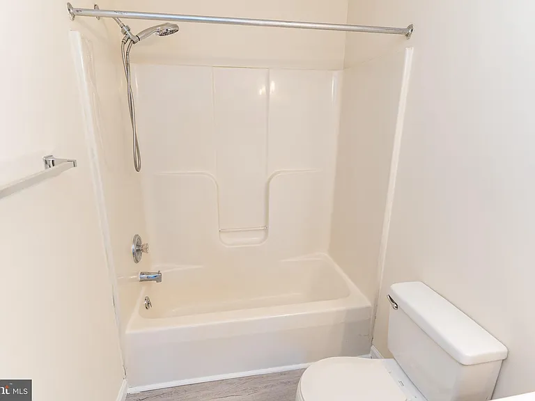 3500 Sanibel Cir #3516 — Photo 29