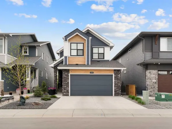 500 NE Cranbrook Gdns SE, Calgary, AB T3M 3N5